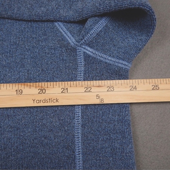 Tommy Bahama Men’s Palm Canyon Flip Coast Reversible Fleece Sweater Size (Large) - Picture 14 of 16